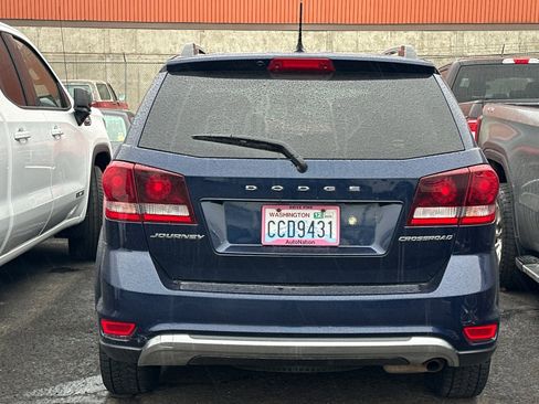 Used 2017 Dodge Journey Crossroad image 3