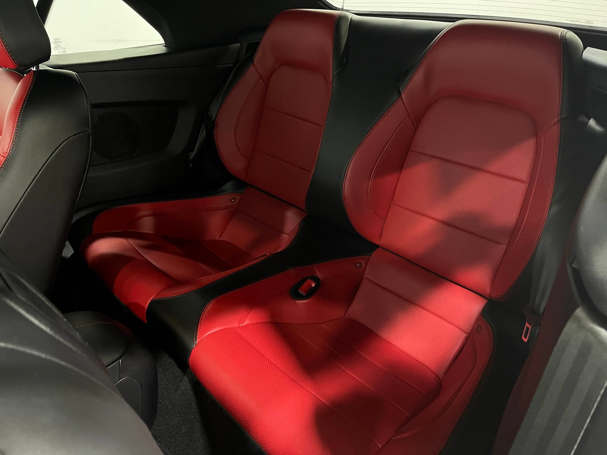 Used 2019 Ford Mustang GT Premium w/ Equipment Group 401A RWD image 28