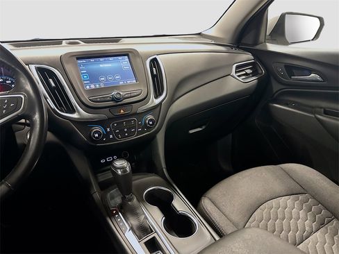 Used 2019 Chevrolet Equinox LT image 27