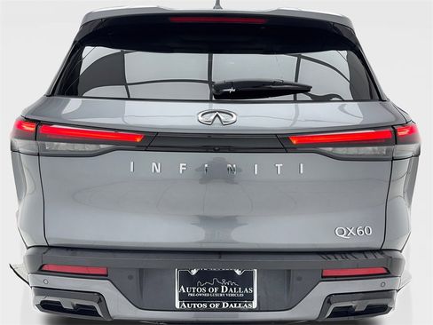 Used 2024 INFINITI QX60 Luxe image 11