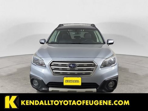Used 2017 Subaru Outback 3.6R Limited AWD/4WD image 2
