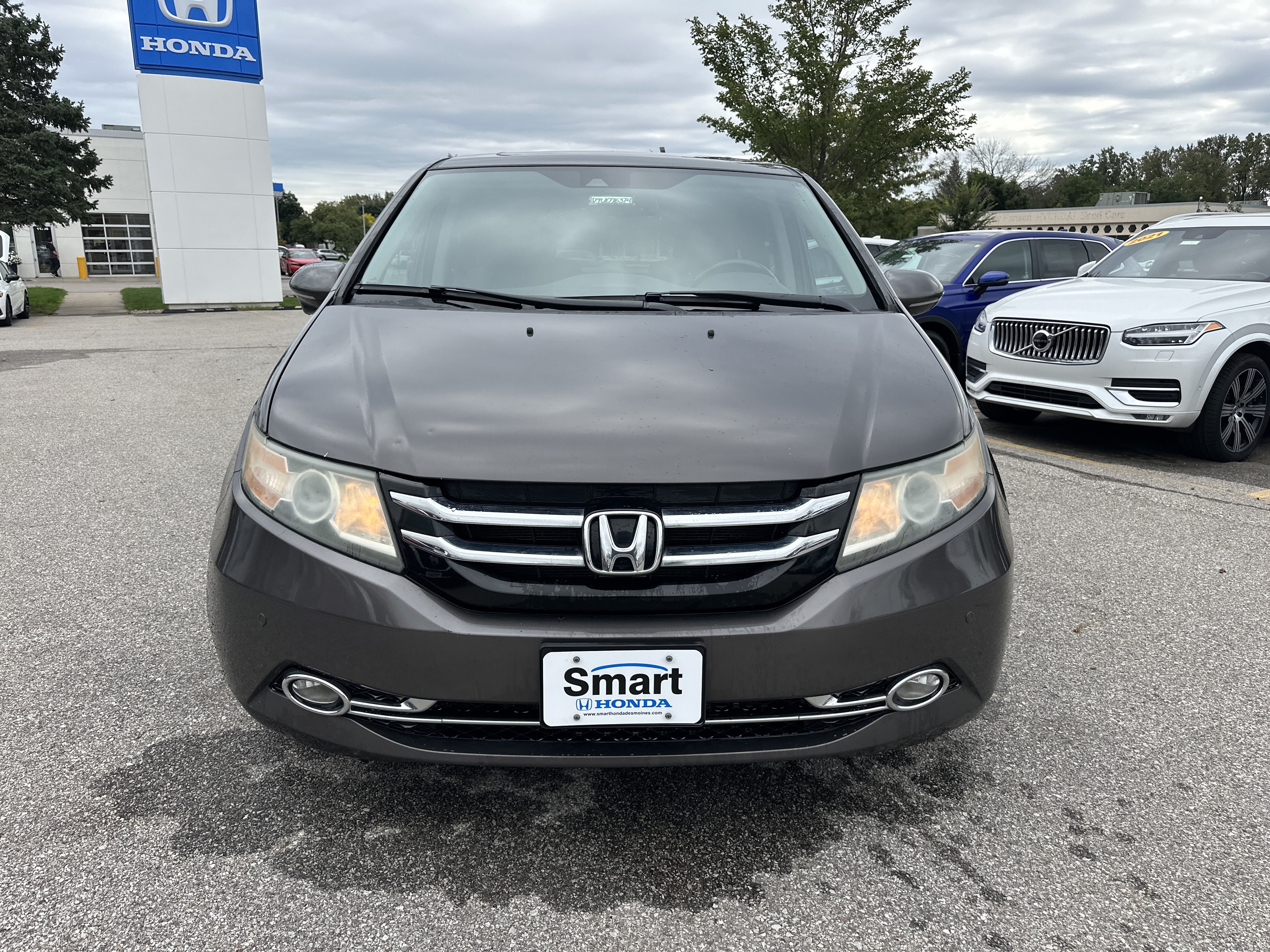 Used 2014 Honda Odyssey Touring image 8