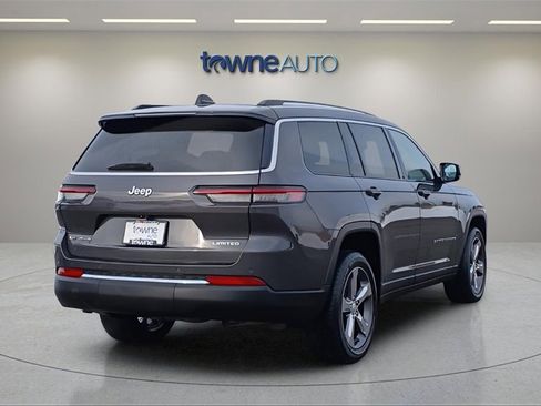 Used 2022 Jeep Grand Cherokee L Limited image 5
