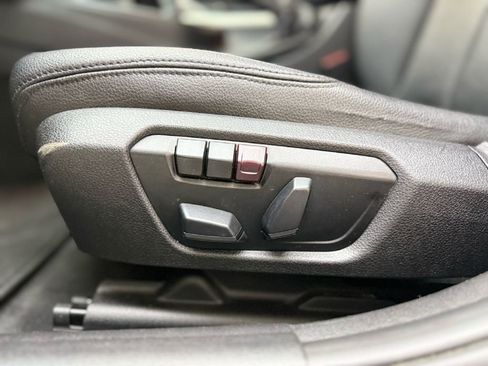 Used 2013 BMW 320i 320i Sedan image 10