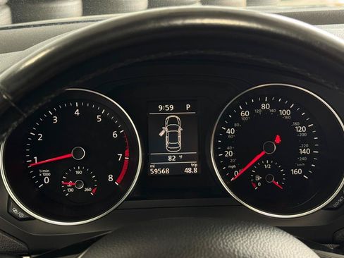 Used 2017 Volkswagen Jetta SE FWD image 21