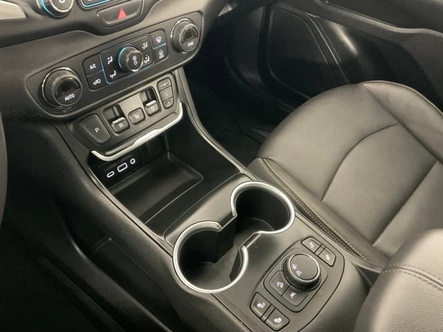 Used 2020 GMC Terrain SLT w/ LPO, Floor Liner Package FWD image 12
