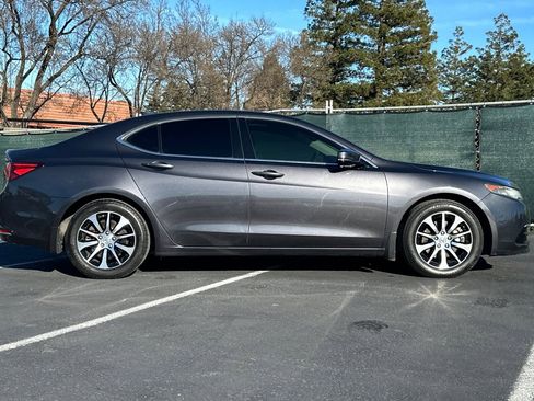 Used 2015 Acura TLX image 7