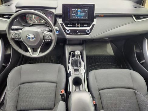 Used 2020 Toyota Corolla SE w/ Carpet Mat Package (TMS) image 9