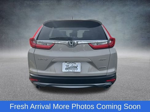 Used 2018 Honda CR-V Touring image 5