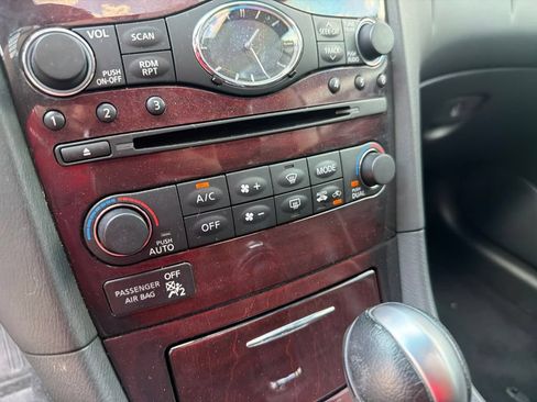 Used 2017 INFINITI QX50 AWD w/ Premium Package image 30