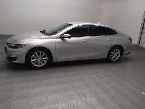 Used 2021 Chevrolet Malibu LT FWD image 2