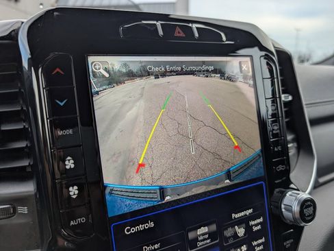 Used 2021 RAM 1500 Laramie w/ Sport Appearance Package image 30