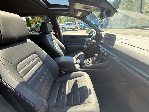 Used 2024 Honda CR-V Sport Touring image 19