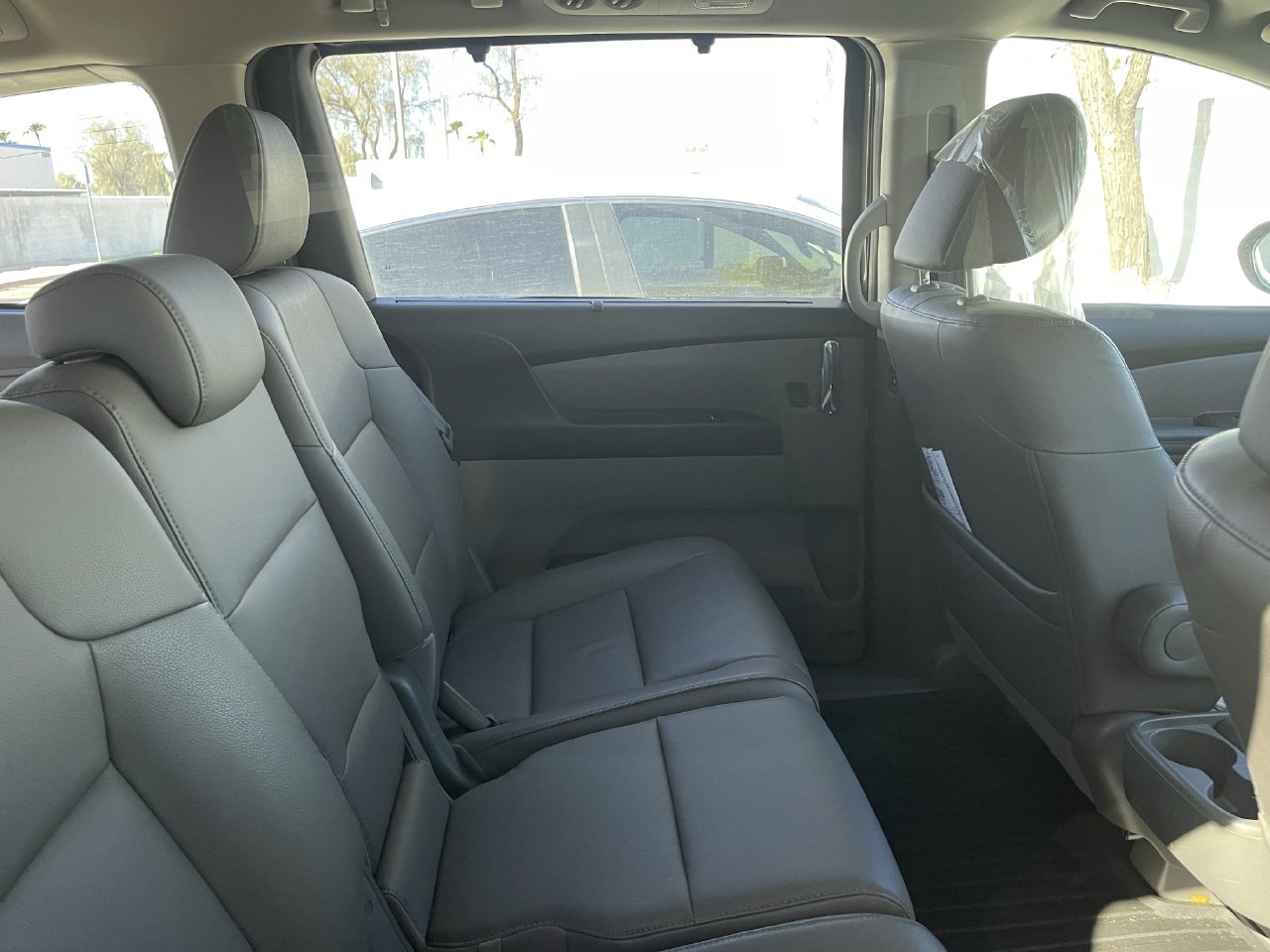 Used 2016 Honda Odyssey Touring Elite image 7