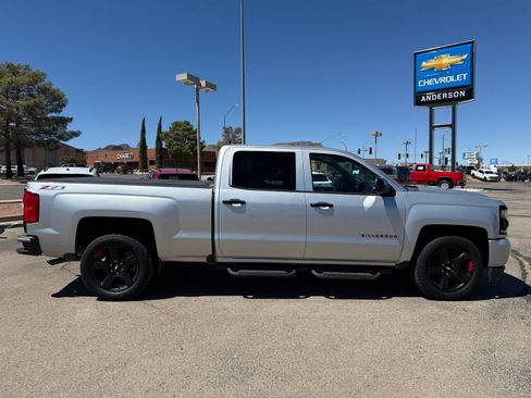 Used 2018 Chevrolet Silverado 1500 LTZ Z71 w/ Redline Edition AWD/4WD image 4