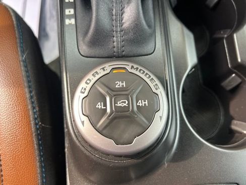 Used 2023 Ford Bronco Outer Banks AWD/4WD image 31