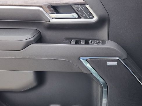 New 2026 Chevrolet Silverado 3500 LTZ w/ LTZ Plus Package AWD/4WD image 18