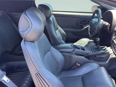 Used 1995 Pontiac Firebird Formula RWD image 18