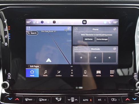 Used 2024 Jeep Wagoneer Series II AWD/4WD image 7