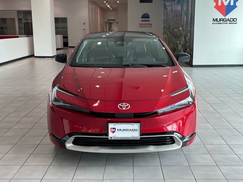 New 2026 Toyota Prius Plug-In Hybrid FWD image 3