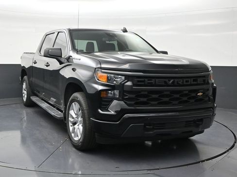 Used 2024 Chevrolet Silverado 1500 Custom RWD image 7