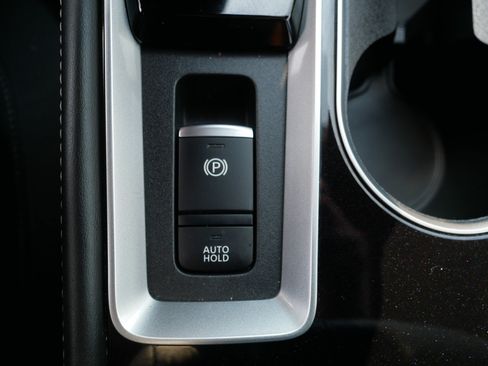 Certified 2023 Nissan Altima 2.5 SV w/ SV Premium Package AWD/4WD image 31