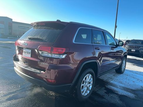 Used 2022 Jeep Grand Cherokee Laredo X image 5