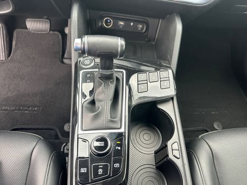 Used 2023 Kia Sportage SX FWD image 13