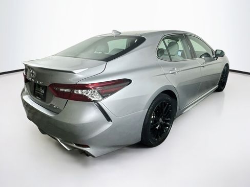 Used 2024 Toyota Camry XSE FWD image 9
