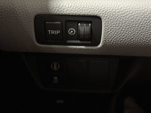 Used 2019 Honda Accord LX image 18