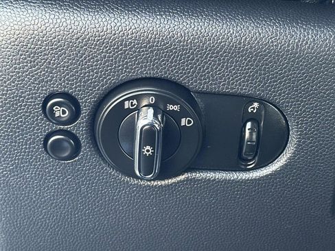 Used 2024 MINI Cooper S image 21