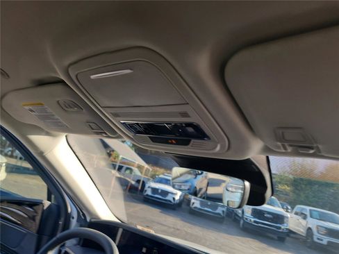 New 2026 Lincoln Nautilus Premier image 28