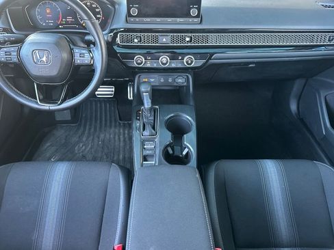 Used 2025 Honda Civic Sport image 13