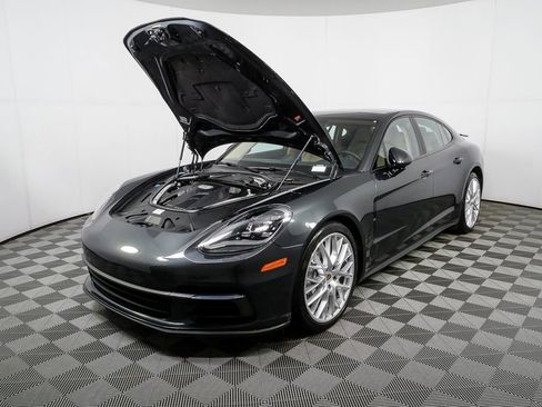 Certified 2019 Porsche Panamera 4 AWD/4WD image 34