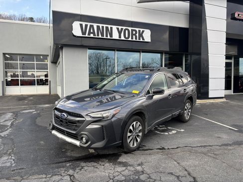 Certified 2025 Subaru Outback Limited image 7