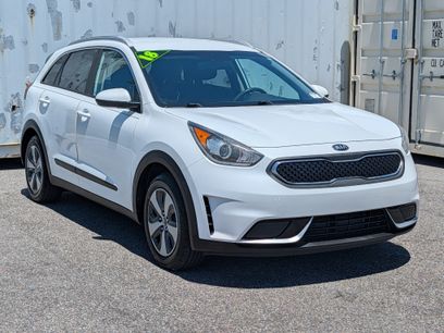 Used 2018 Kia Niro LX