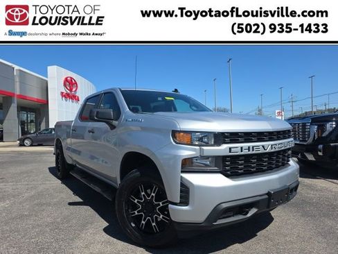 Used 2020 Chevrolet Silverado 1500 Custom w/ Custom Value Package image 1