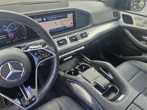 Used 2024 Mercedes-Benz GLE 450 4MATIC image 23