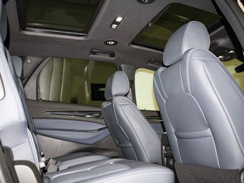 Used 2024 Buick Enclave Essence w/ Experience Buick Package image 7