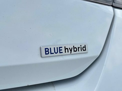 Certified 2025 Hyundai Elantra Hybrid FWD image 11