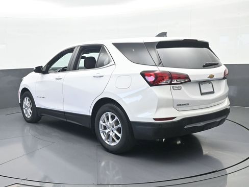 Used 2023 Chevrolet Equinox LT image 4