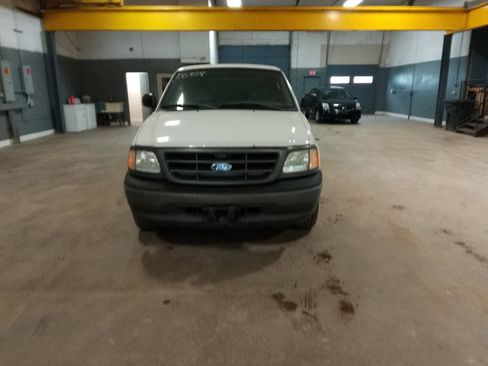 Used 2003 Ford F150 XL RWD image 7