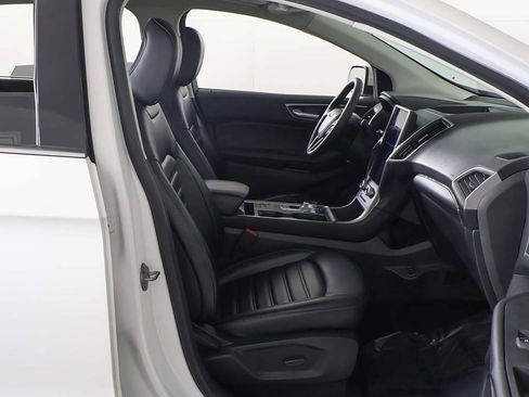 Used 2022 Ford Edge SEL w/ Convenience Package image 26