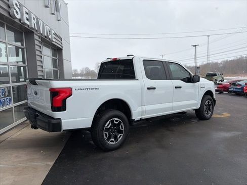 Used 2023 Ford F150 Lightning Pro image 3