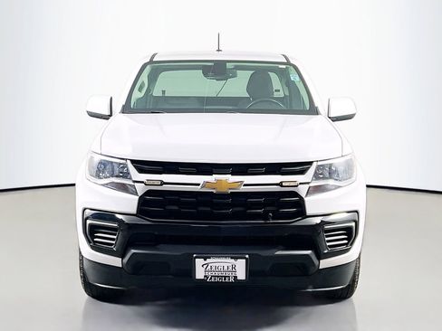 Used 2022 Chevrolet Colorado LT w/ Fleet Safety Package RWD image 2