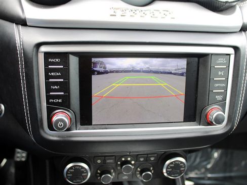 Used 2015 Ferrari California T image 37