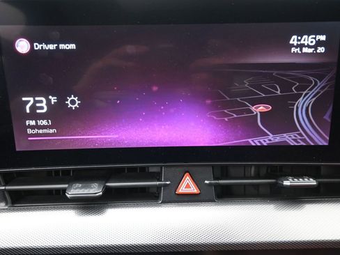 Used 2023 Kia Sportage SX image 6