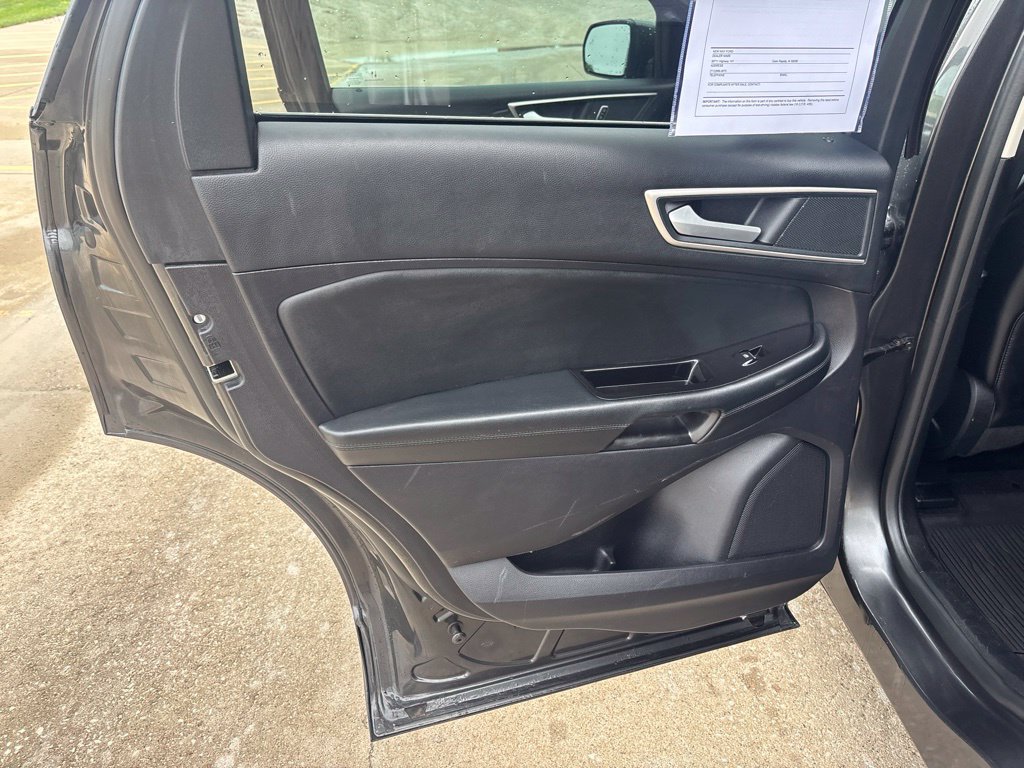 Used 2020 Ford Edge SEL w/ Convenience Package AWD/4WD image 23