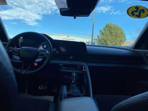 Used 2025 Hyundai Elantra N image 13