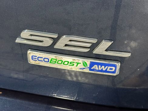 Used 2017 Ford Edge SEL w/ Equipment Group 201A image 5